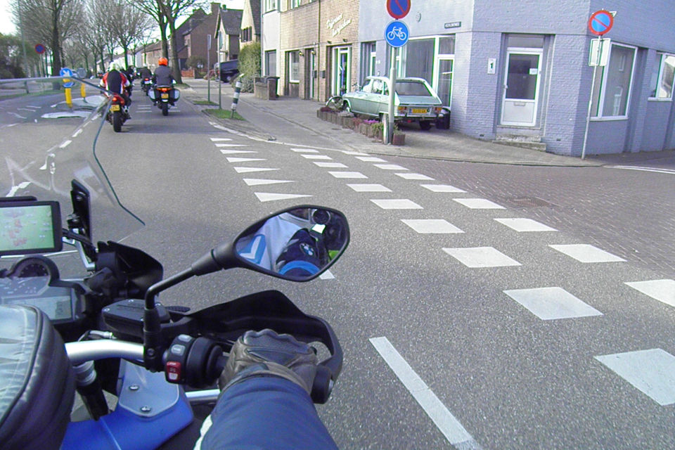 Motorrijbewijspoint Bussum theorie cursus online